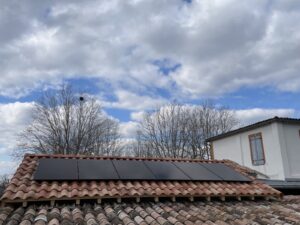 Pose panneaux photovoltaïques L'Isle-Jourdain, installation photovoltaïque collectivités Toulouse, Haute-Garonne - Pose de panneaux solaires mairie, devis photovoltaïque sur mesure - Thermonéo Solaire, installateur photovoltaïque RGE pour les particuliers et les professionnels